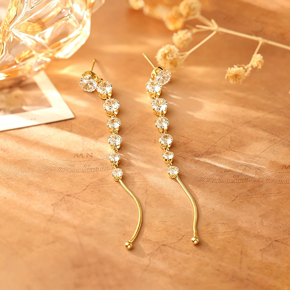 Graduated Diamond Drop Earrings with 925 Sterling Silver