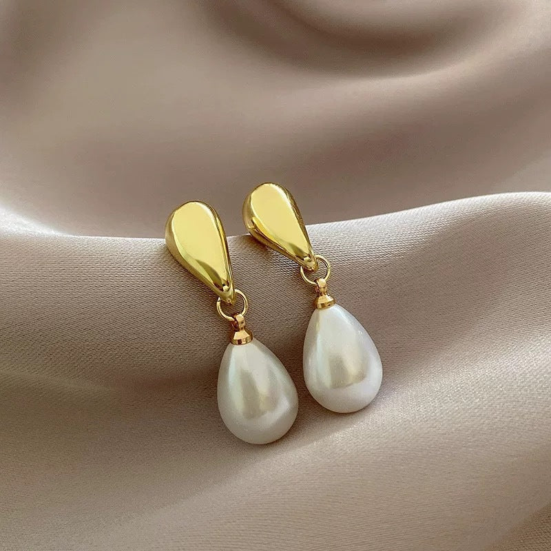Minimalist Teardrop Pearl Drop Earrings | French Style Elegant Dangle Earrings for Women