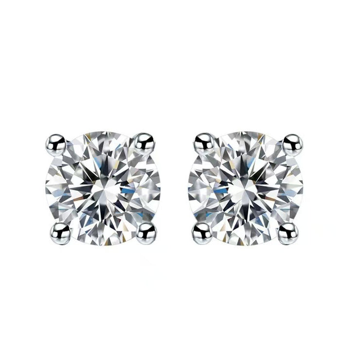 Round Brilliant Cut Diamond Stud Earrings