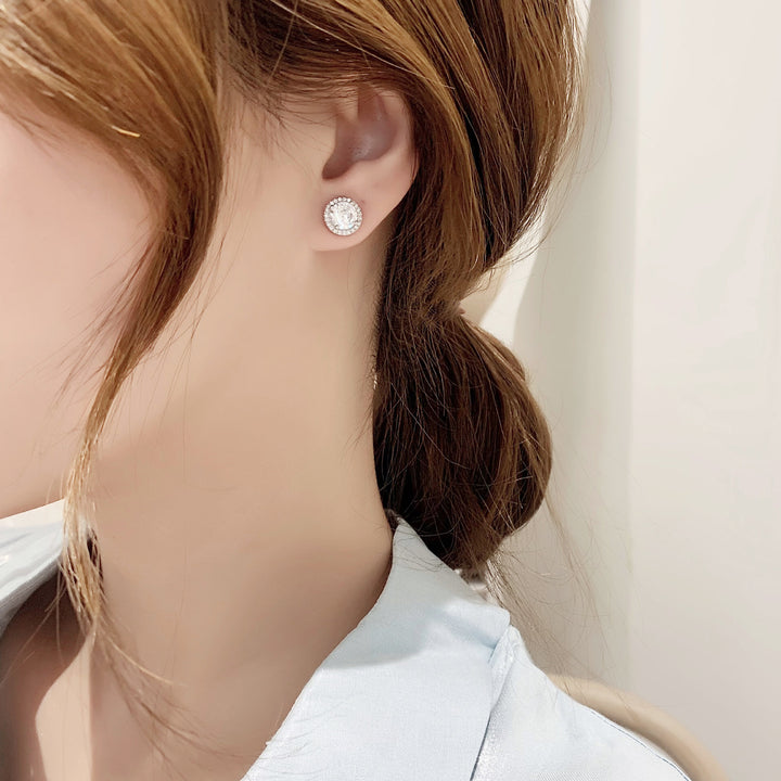Classic round diamond micro-paved sparkling earrings