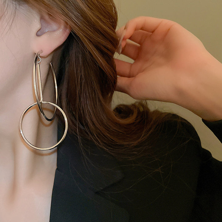 Minimalist Luxury Metal Hoop Earrings