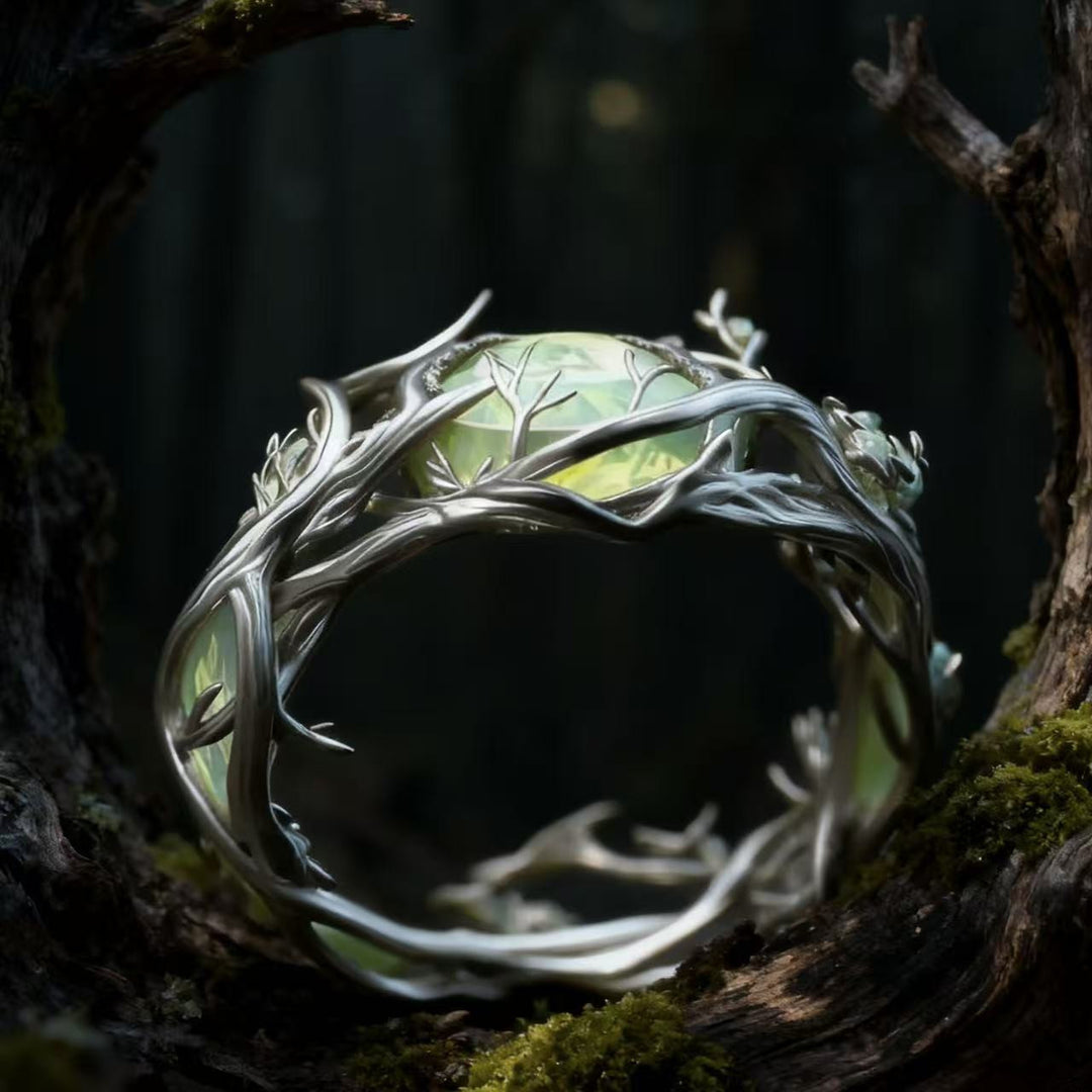Forest Branch Green Diamond Ring Women Twisted Vine Fairy Elven Nature Wedding Band