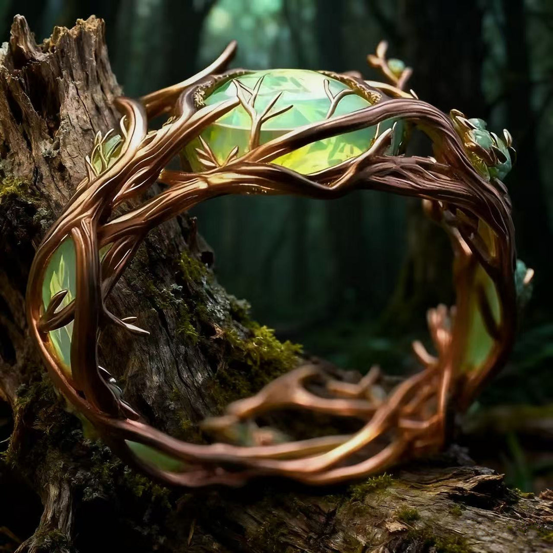 Forest Branch Green Diamond Ring Women Twisted Vine Fairy Elven Nature Wedding Band