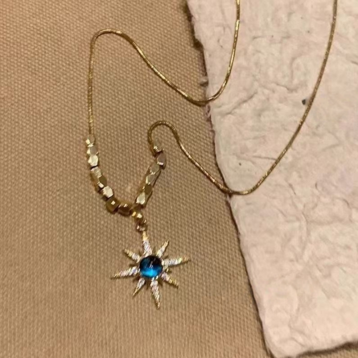 Vintage Starburst Blue Crystal Pendant Necklace for Women