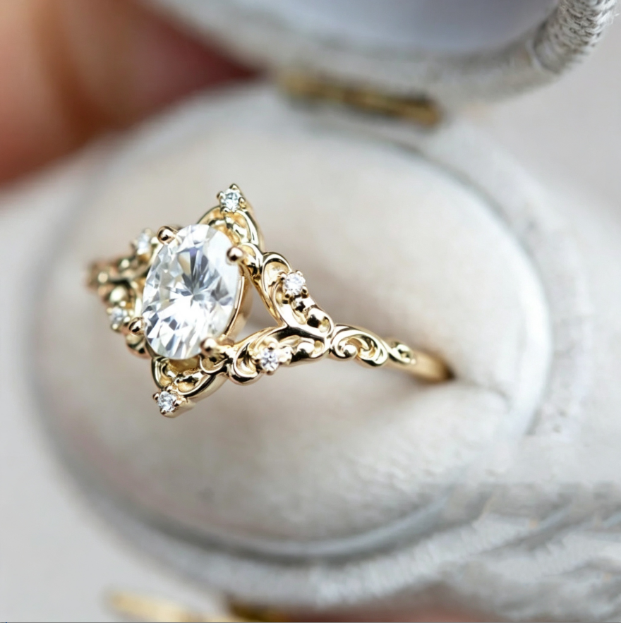 Vintage Oval Cut Diamond Engagement Ring